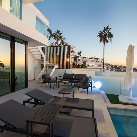 200m New A With Private, Heated Pool And Amazing Ocean View Vila Costa Adeje (Tenerife)
