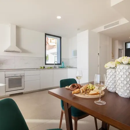 200m New A With Private, Heated Pool And Amazing Ocean View Vila Costa Adeje (Tenerife)