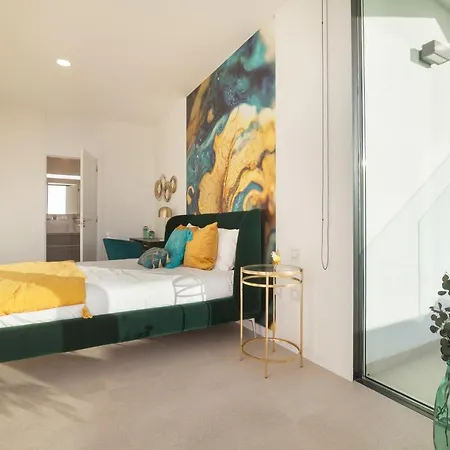 Vila 200m New A With Private, Heated Pool And Amazing Ocean View Costa Adeje (Tenerife)