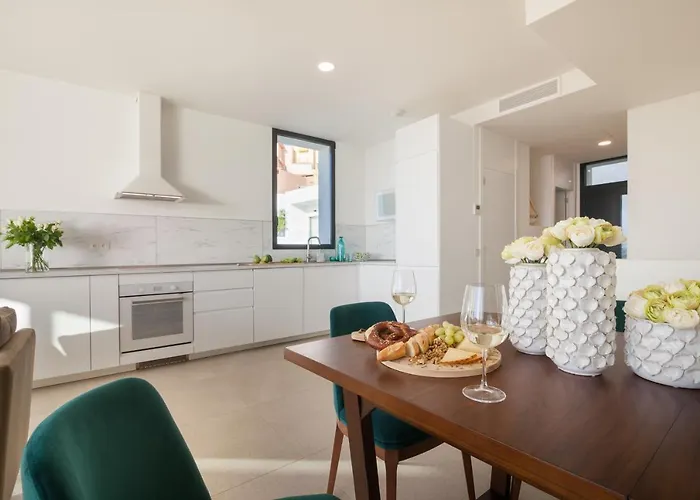 200m New A With Private, Heated Pool And Amazing Ocean View Вилла Адехе