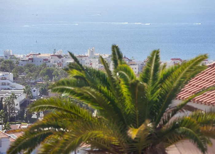 Вилла 200m New A With Private, Heated Pool And Amazing Ocean View Адехе