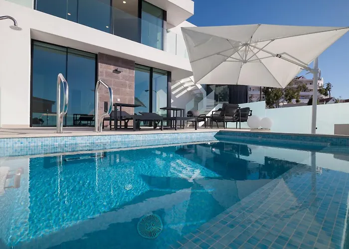 Вилла 200m New A With Private, Heated Pool And Amazing Ocean View