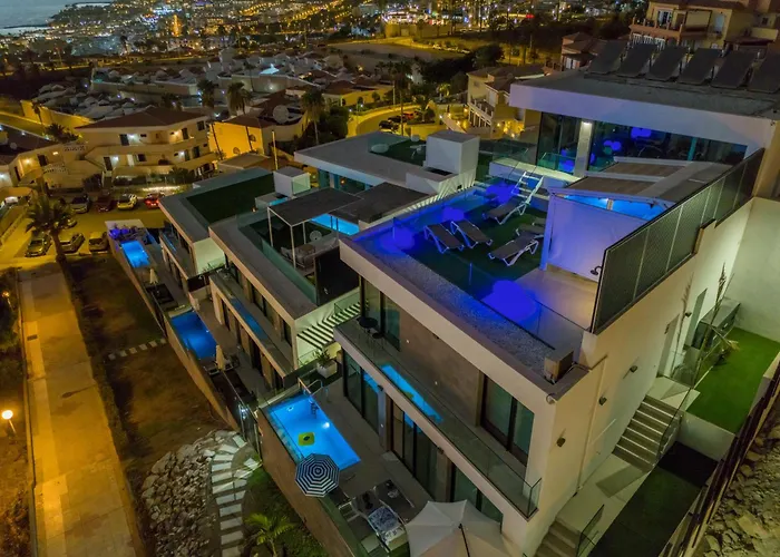 200m New A With Private, Heated Pool And Amazing Ocean View * Адехе