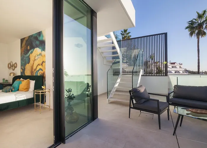 200m New A With Private, Heated Pool And Amazing Ocean View *