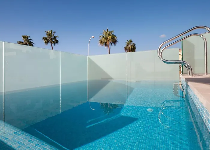 200m New A With Private, Heated Pool And Amazing Ocean View *